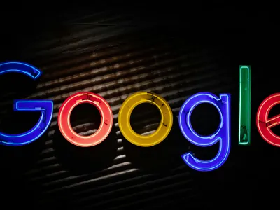 PMC κατά Google: Ανταγωνισμός, AI και τα λεπτά όρια της “καινοτομίας”